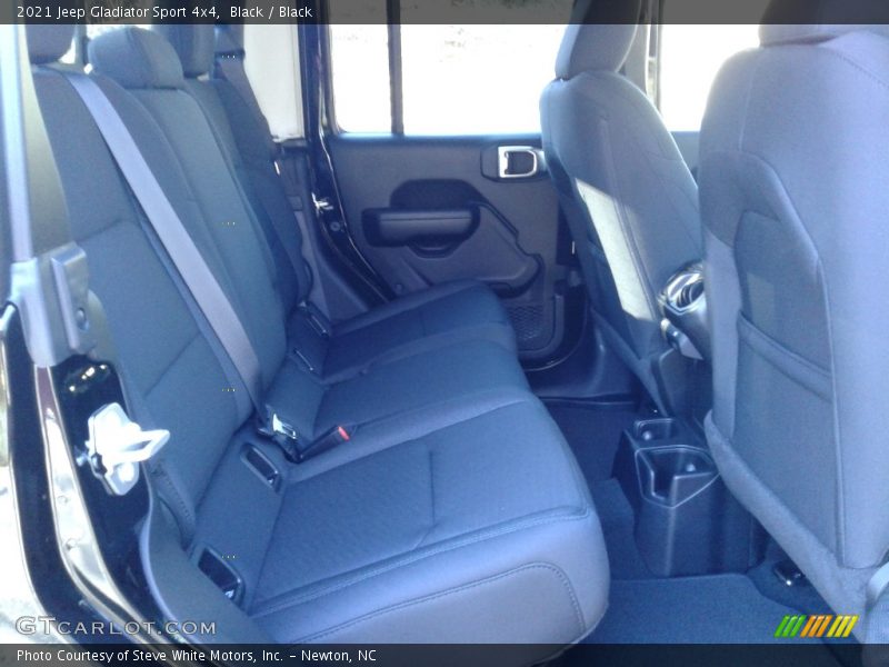 Black / Black 2021 Jeep Gladiator Sport 4x4