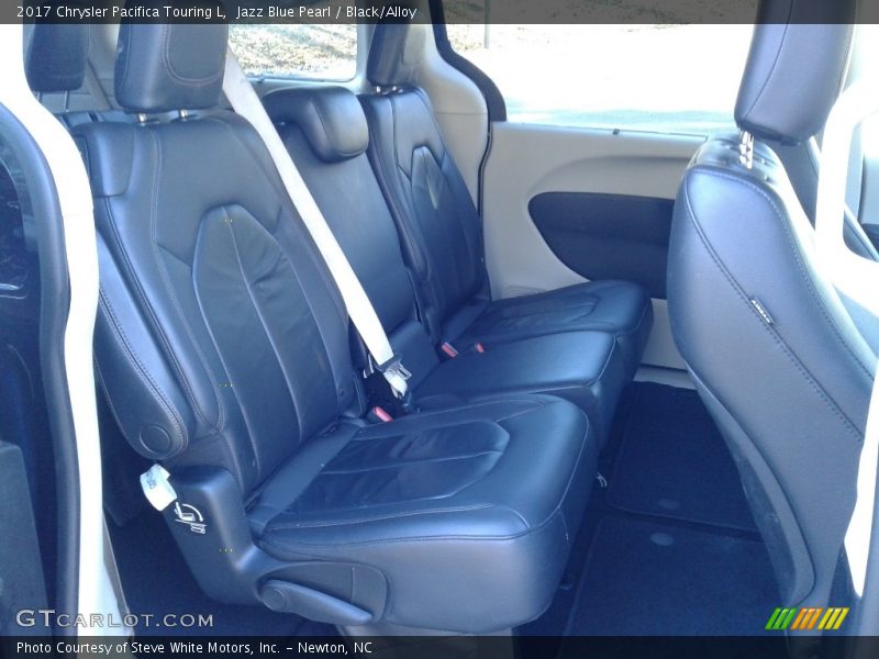 Jazz Blue Pearl / Black/Alloy 2017 Chrysler Pacifica Touring L
