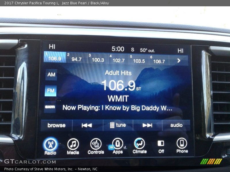 Jazz Blue Pearl / Black/Alloy 2017 Chrysler Pacifica Touring L
