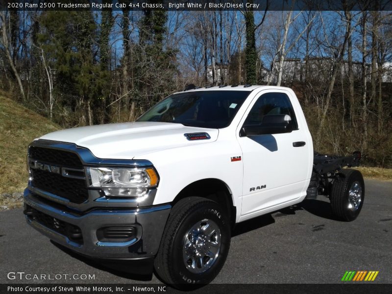 Bright White / Black/Diesel Gray 2020 Ram 2500 Tradesman Regular Cab 4x4 Chassis
