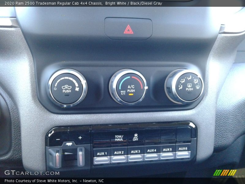 Controls of 2020 2500 Tradesman Regular Cab 4x4 Chassis