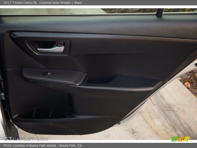 Celestial Silver Metallic / Black 2017 Toyota Camry SE