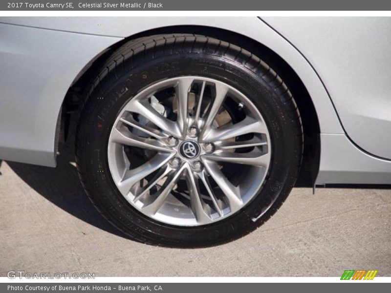 Celestial Silver Metallic / Black 2017 Toyota Camry SE