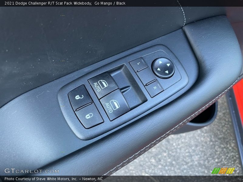 Go Mango / Black 2021 Dodge Challenger R/T Scat Pack Widebody