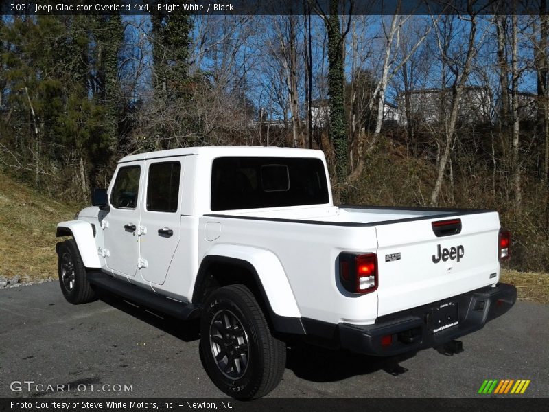 Bright White / Black 2021 Jeep Gladiator Overland 4x4