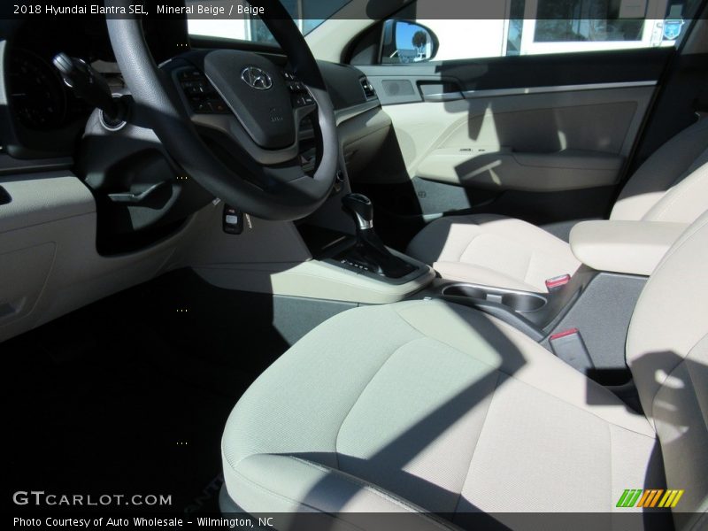Mineral Beige / Beige 2018 Hyundai Elantra SEL