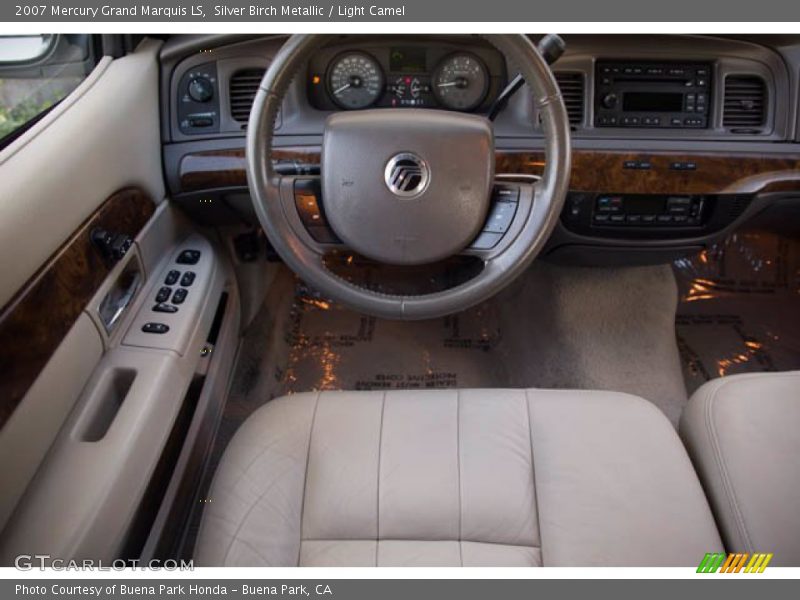 Front Seat of 2007 Grand Marquis LS