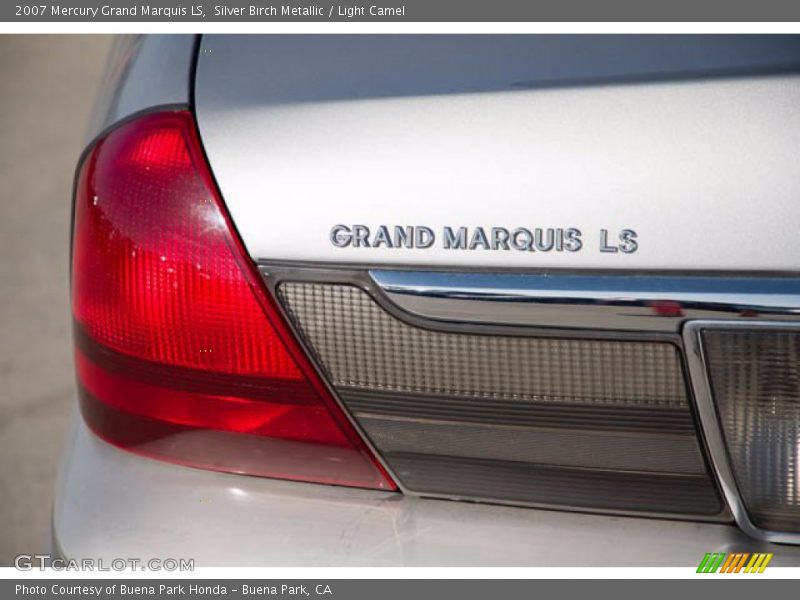  2007 Grand Marquis LS Logo