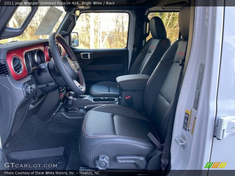 Bright White / Black 2021 Jeep Wrangler Unlimited Rubicon 4x4