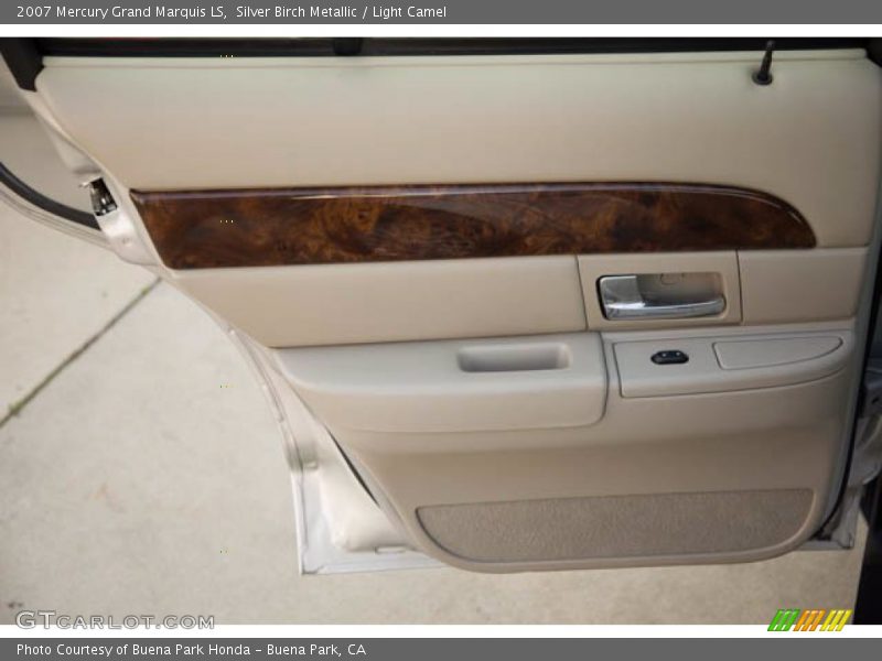 Door Panel of 2007 Grand Marquis LS