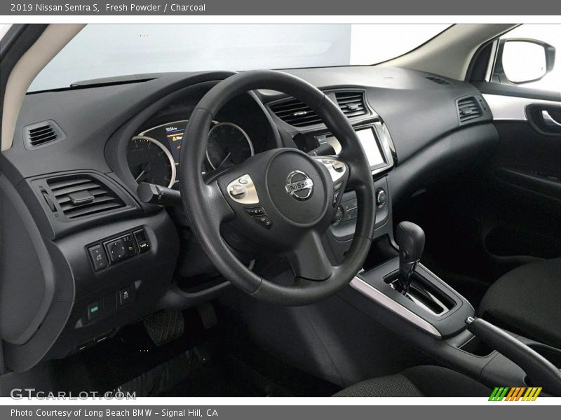 Fresh Powder / Charcoal 2019 Nissan Sentra S