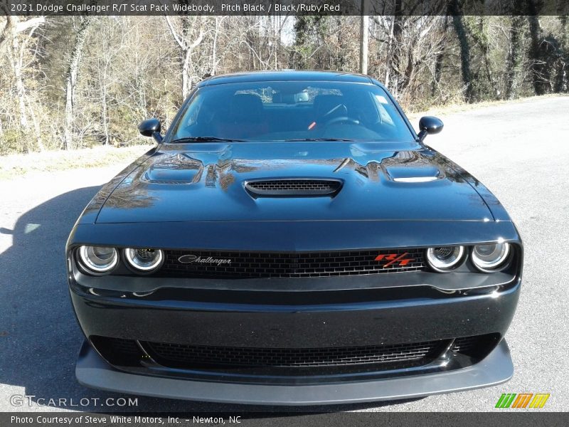 Pitch Black / Black/Ruby Red 2021 Dodge Challenger R/T Scat Pack Widebody