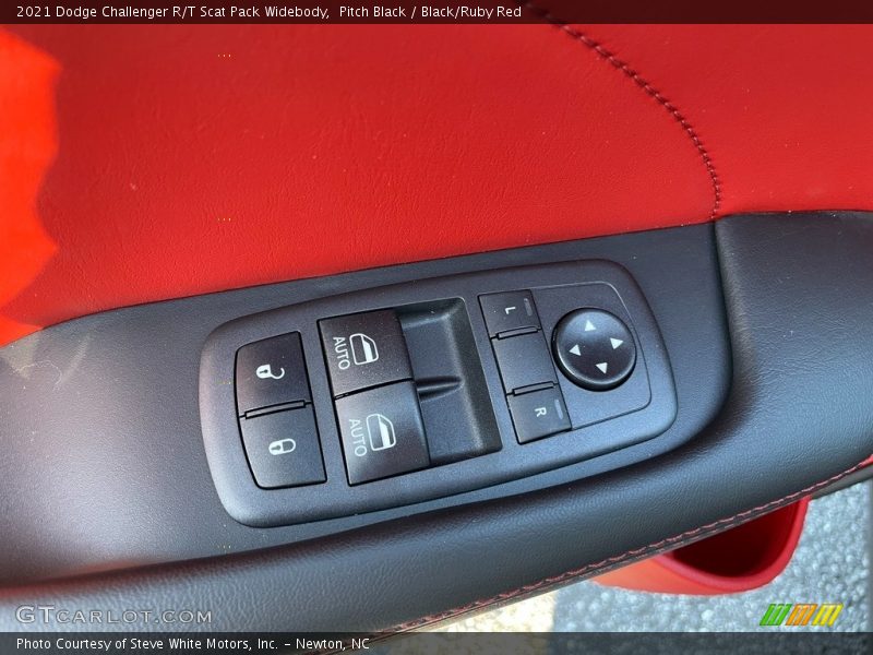 Pitch Black / Black/Ruby Red 2021 Dodge Challenger R/T Scat Pack Widebody