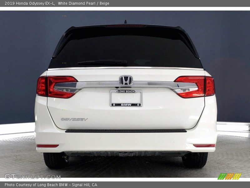 White Diamond Pearl / Beige 2019 Honda Odyssey EX-L