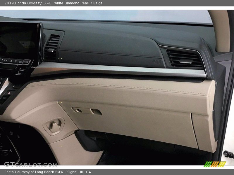 White Diamond Pearl / Beige 2019 Honda Odyssey EX-L