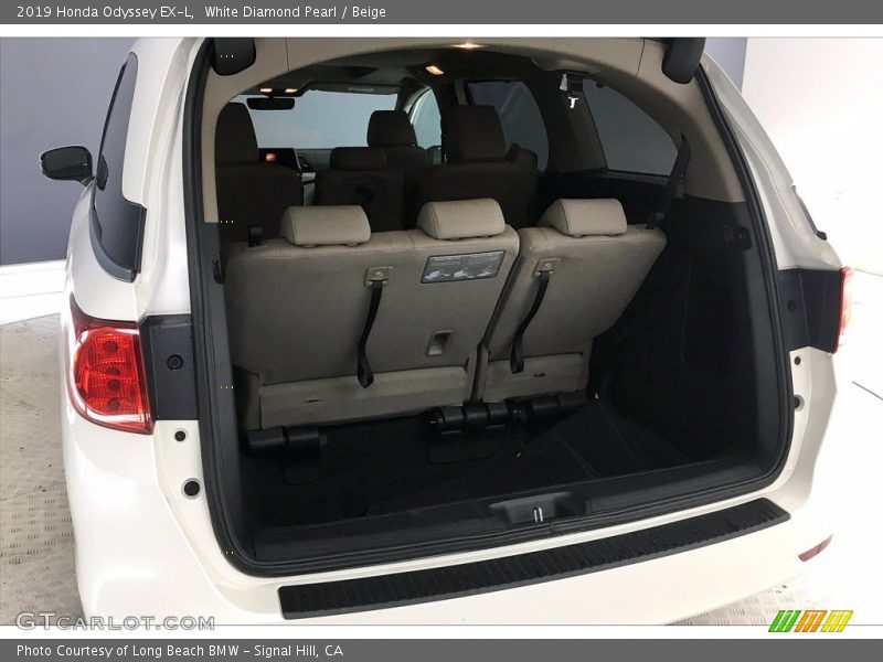 White Diamond Pearl / Beige 2019 Honda Odyssey EX-L