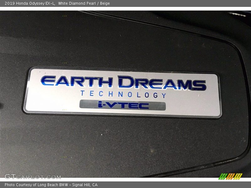 White Diamond Pearl / Beige 2019 Honda Odyssey EX-L