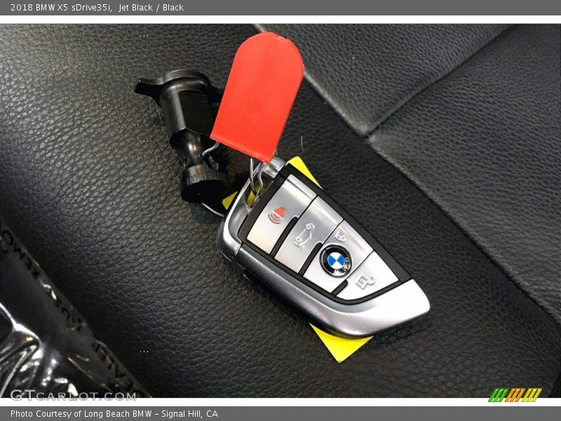 Jet Black / Black 2018 BMW X5 sDrive35i