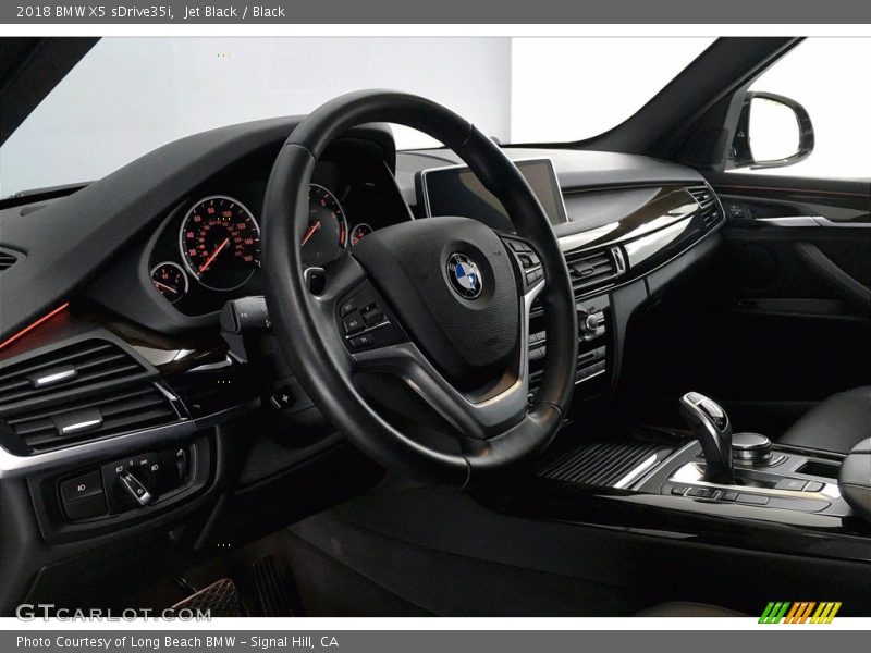 Jet Black / Black 2018 BMW X5 sDrive35i