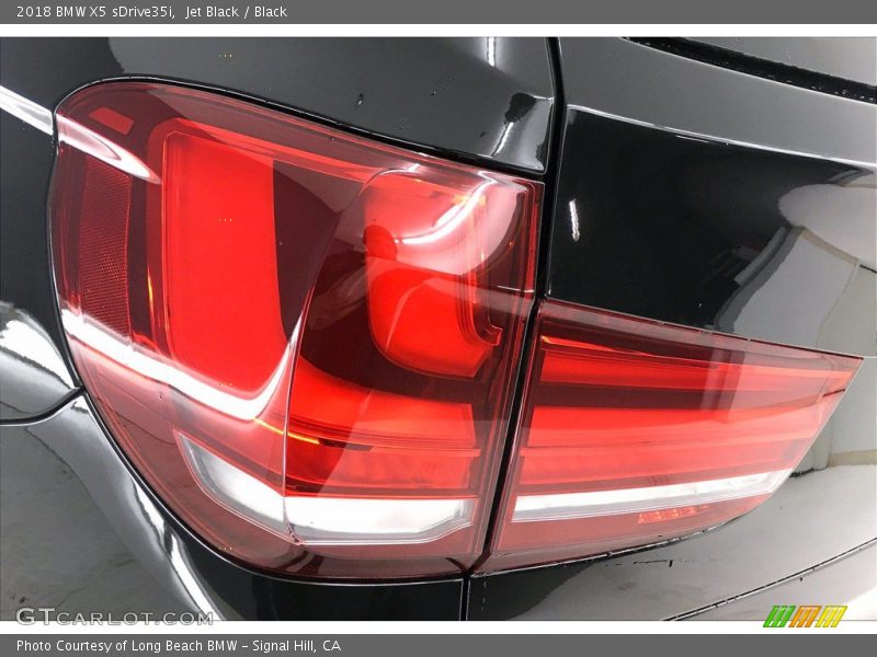 Jet Black / Black 2018 BMW X5 sDrive35i