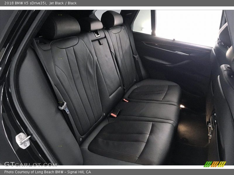 Jet Black / Black 2018 BMW X5 sDrive35i