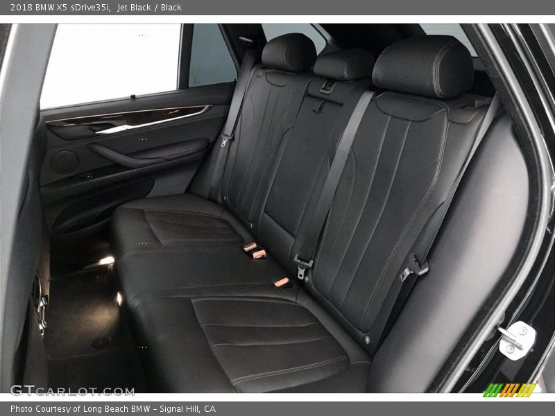 Jet Black / Black 2018 BMW X5 sDrive35i