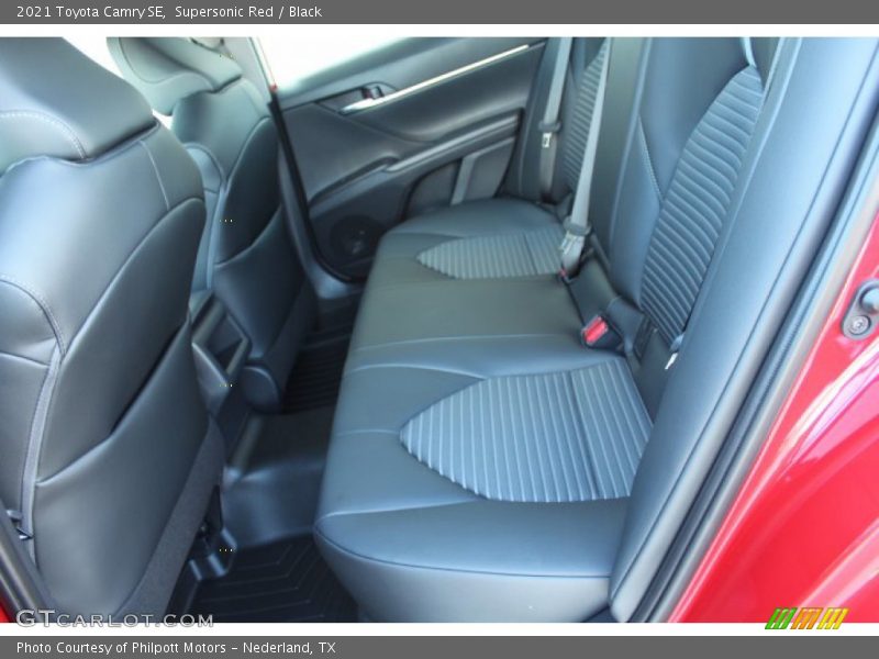 Supersonic Red / Black 2021 Toyota Camry SE