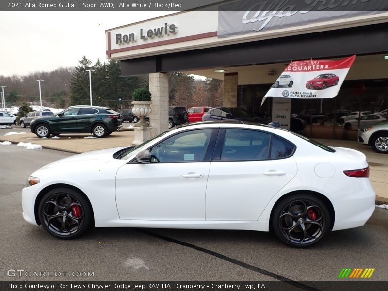 Alfa White / Black/Red 2021 Alfa Romeo Giulia TI Sport AWD