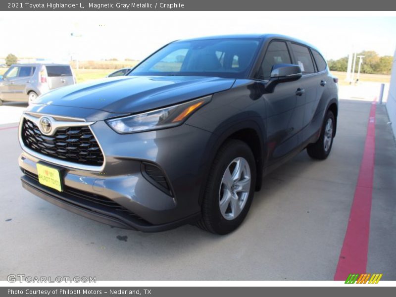 Magnetic Gray Metallic / Graphite 2021 Toyota Highlander L