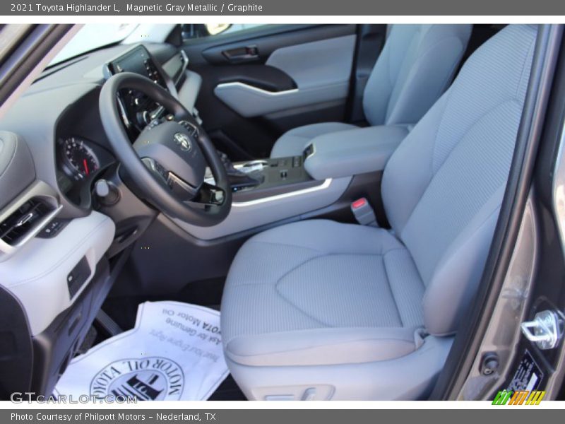 Magnetic Gray Metallic / Graphite 2021 Toyota Highlander L