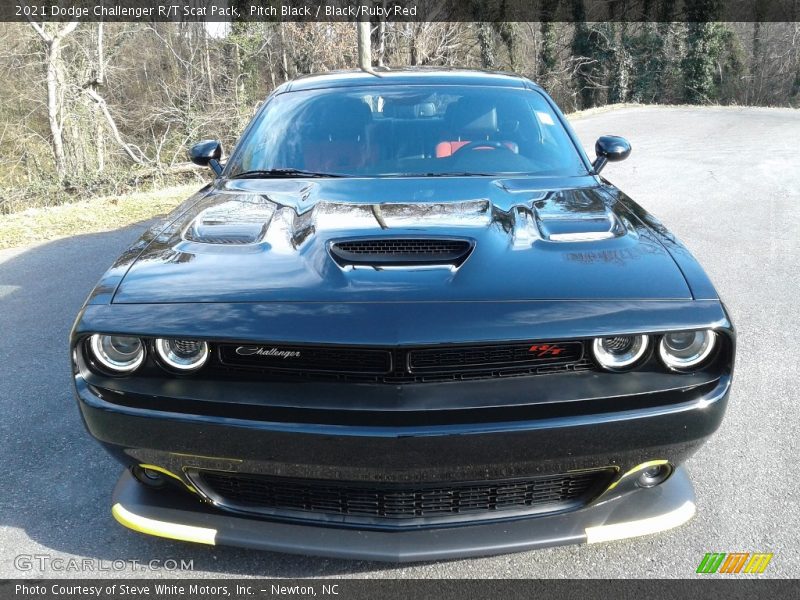 Pitch Black / Black/Ruby Red 2021 Dodge Challenger R/T Scat Pack