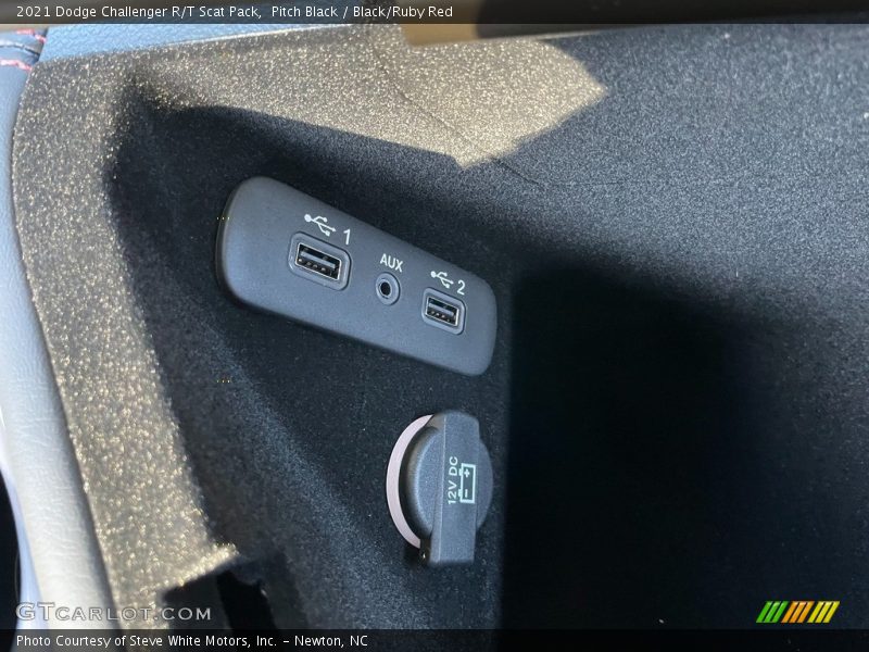 Pitch Black / Black/Ruby Red 2021 Dodge Challenger R/T Scat Pack