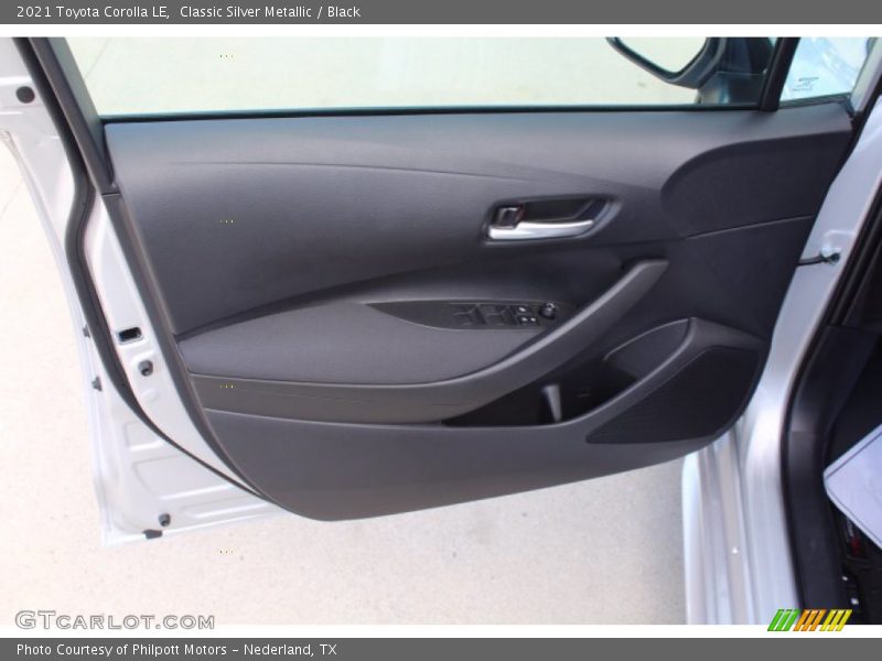 Classic Silver Metallic / Black 2021 Toyota Corolla LE