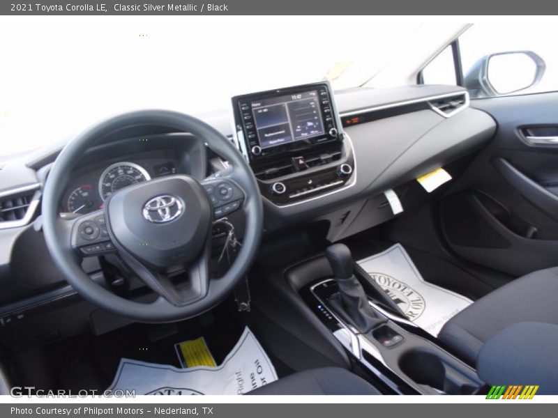 Classic Silver Metallic / Black 2021 Toyota Corolla LE