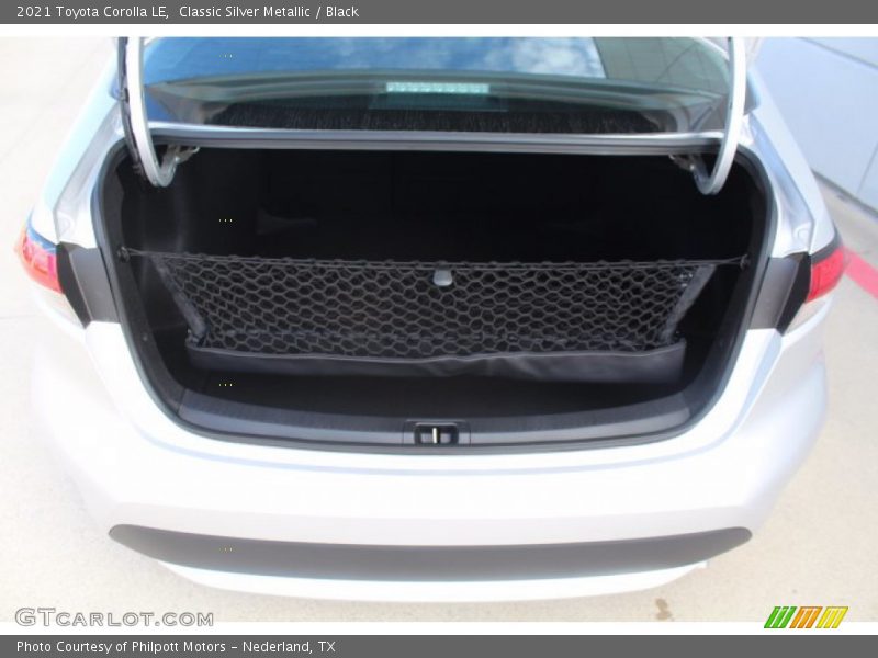 Classic Silver Metallic / Black 2021 Toyota Corolla LE