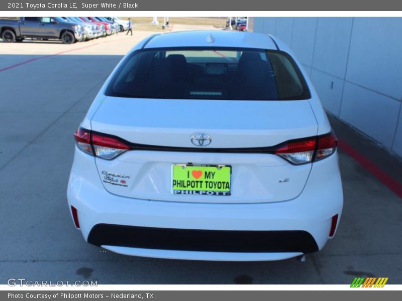 Super White / Black 2021 Toyota Corolla LE