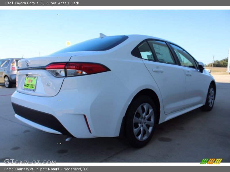 Super White / Black 2021 Toyota Corolla LE