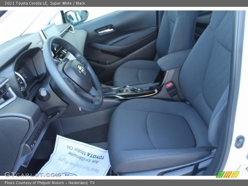 Super White / Black 2021 Toyota Corolla LE