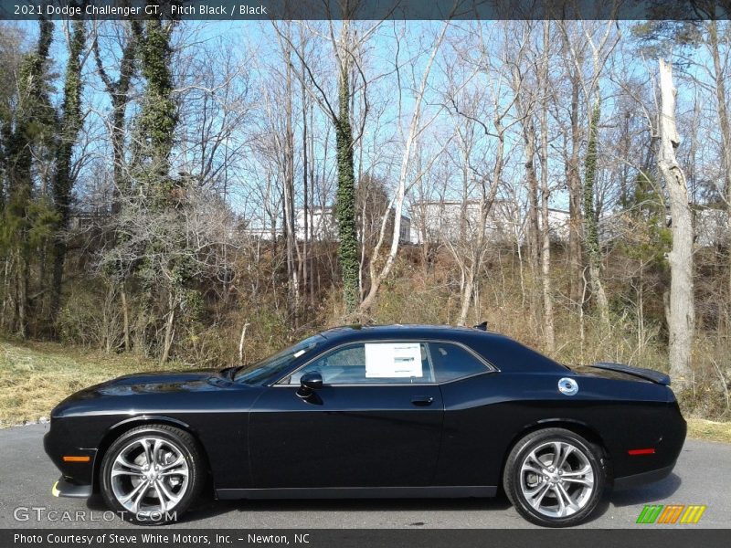  2021 Challenger GT Pitch Black