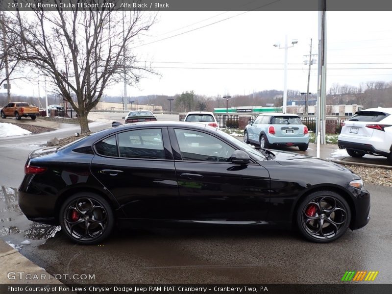 Alfa Black / Black 2021 Alfa Romeo Giulia TI Sport AWD