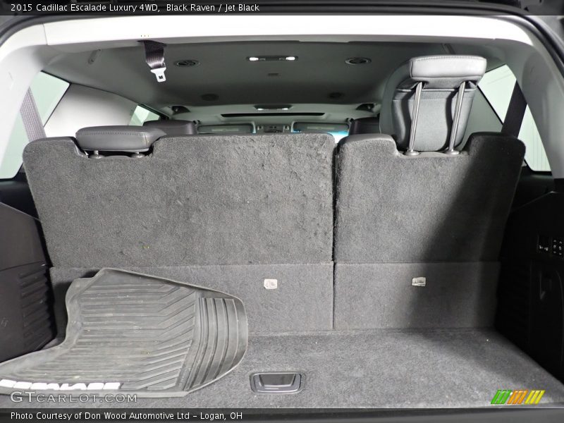 Black Raven / Jet Black 2015 Cadillac Escalade Luxury 4WD