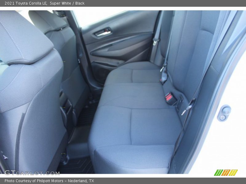 Super White / Black 2021 Toyota Corolla LE
