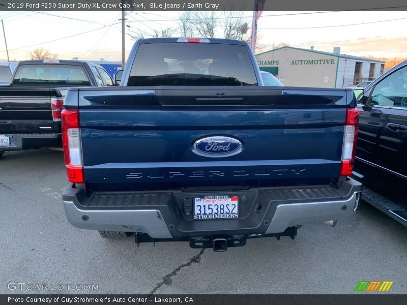 Blue Jeans / Earth Gray 2019 Ford F250 Super Duty XL Crew Cab 4x4