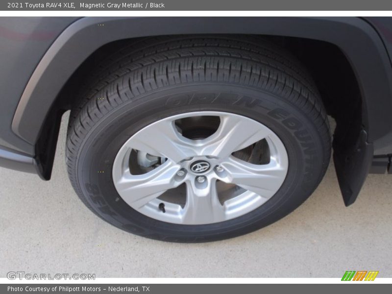 Magnetic Gray Metallic / Black 2021 Toyota RAV4 XLE