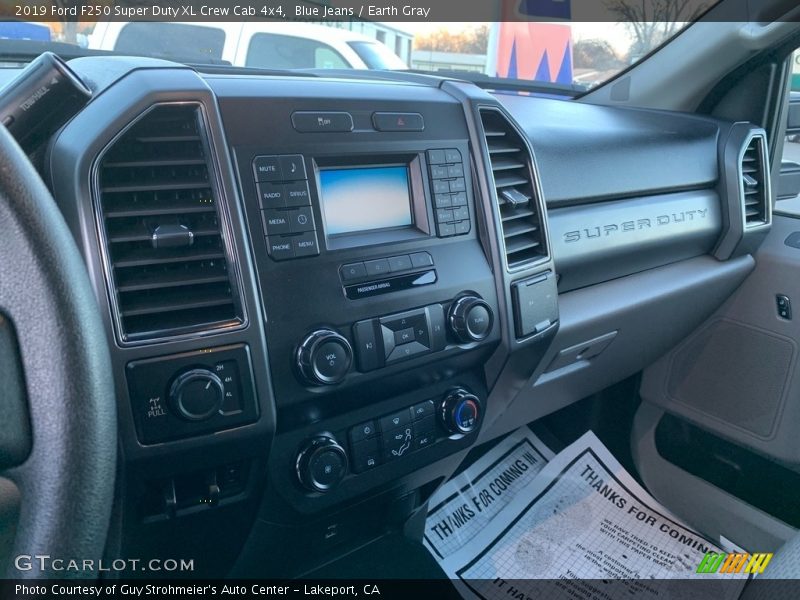 Blue Jeans / Earth Gray 2019 Ford F250 Super Duty XL Crew Cab 4x4