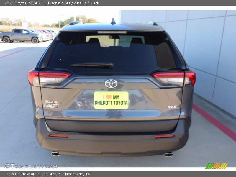 Magnetic Gray Metallic / Black 2021 Toyota RAV4 XLE