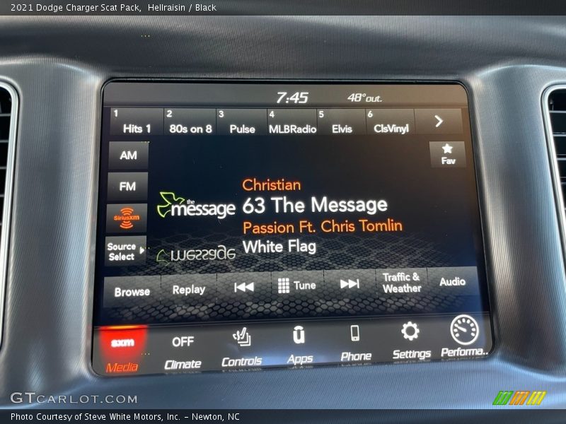 Controls of 2021 Charger Scat Pack