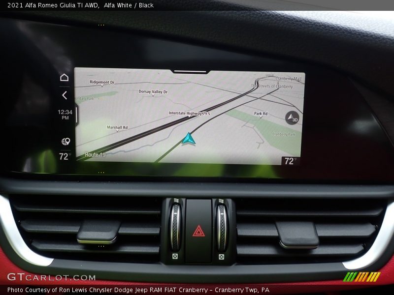 Alfa White / Black 2021 Alfa Romeo Giulia TI AWD
