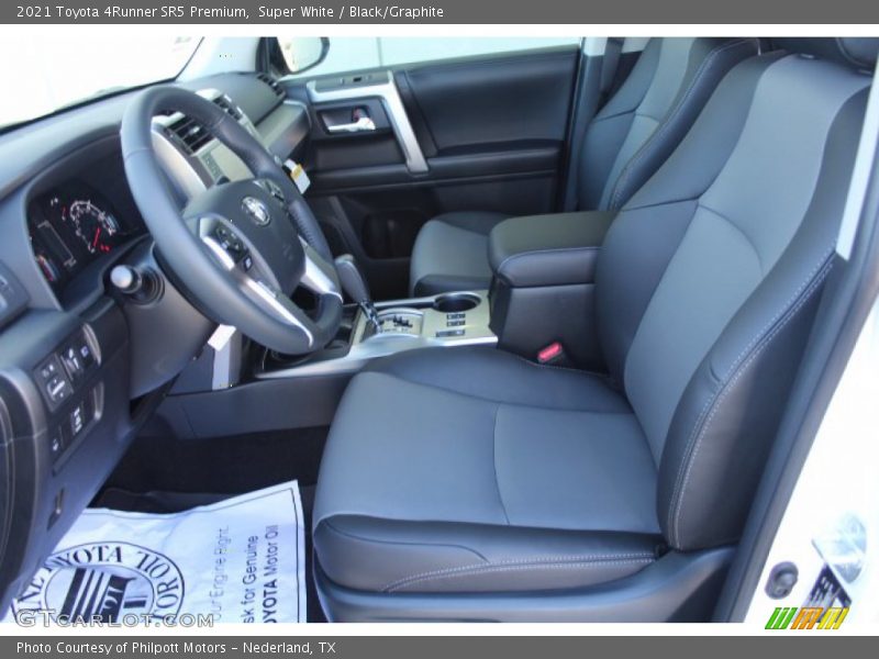 Super White / Black/Graphite 2021 Toyota 4Runner SR5 Premium