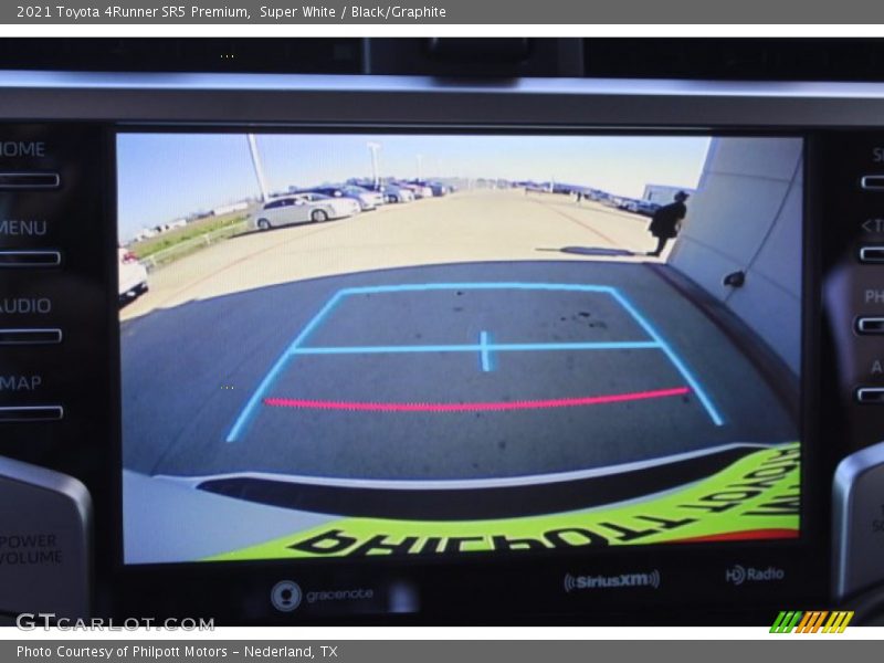 Super White / Black/Graphite 2021 Toyota 4Runner SR5 Premium